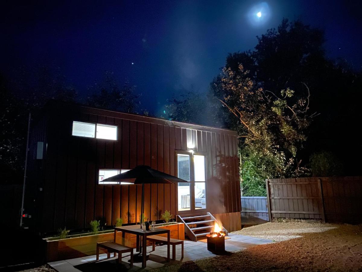 Country house Tiny House At The Old Butter Factory