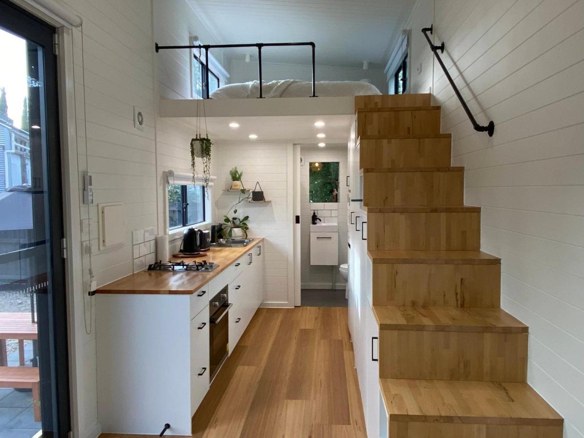 Tiny House At The Old Butter Factory Country house *